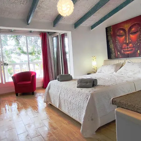 Palacio Galindo Вілла Адехе