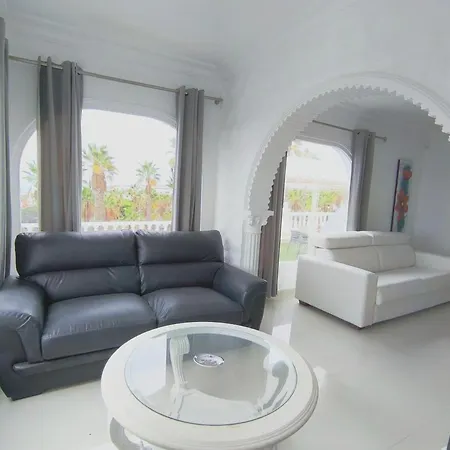 Palacio Galindo Адехе