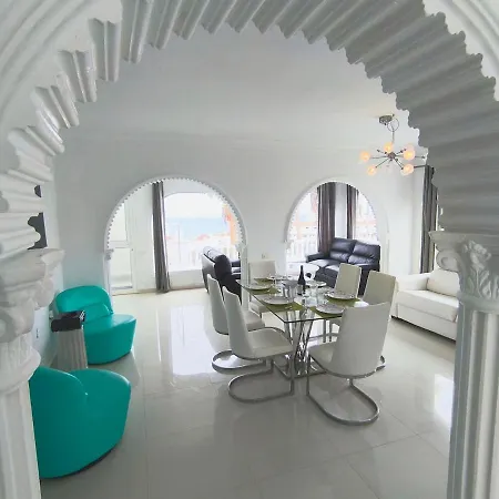 Palacio Galindo Адехе