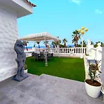 Villa Palacio Galindo *